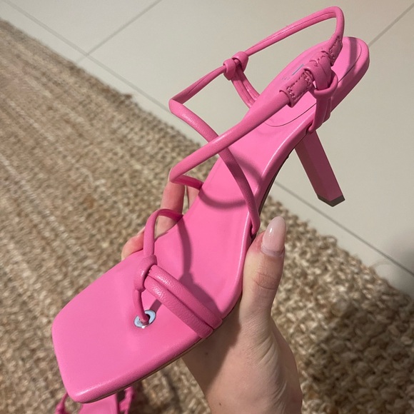 Marc Fisher | NWOT | pink heels - Picture 5 of 8